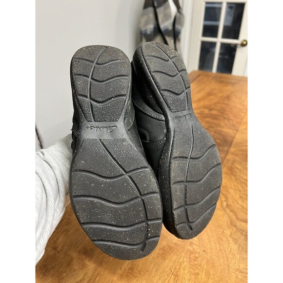 Clarks Roseville Dot Loafers Women’s 7.5 Black Leather Comfort Slip-On Shoes - Picture 9 of 9